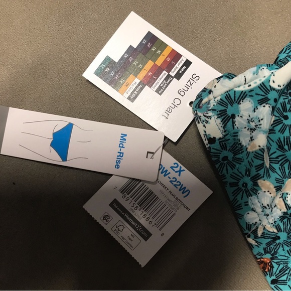 2X$20🆕 2 PCS Size 2X (20W-22W)Adjustable Straps and Mid-RiseCheeKy Black andGre - Picture 12 of 13